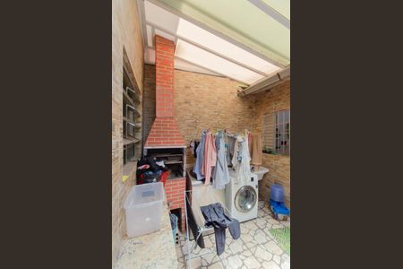 Casa à venda com 88m², 2 quartos e 1 vagaÁrea de Serviço