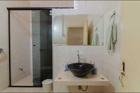 Casa à venda com 88m², 2 quartos e 1 vagaBanheiro