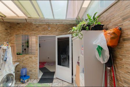 Casa à venda com 88m², 2 quartos e 1 vagaÁrea de Serviço