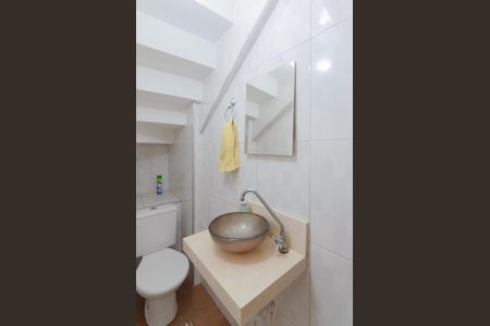 Casa à venda com 88m², 2 quartos e 1 vagaLavabo