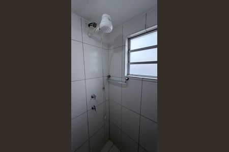 Apartamento à venda com 46m², 2 quartos e 1 vaga Apartamento à venda com 46m², 2 quartos e 1 vagaBanheiro