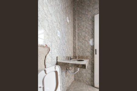 Casa para alugar com 200m², 4 quartos e 2 vagasBanheiro da Suíte