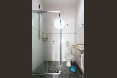 Casa para alugar com 200m², 4 quartos e 2 vagasBanheiro Social