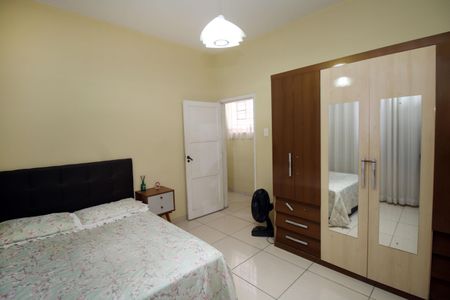Apartamento à venda com 96m², 2 quartos e 1 vagaQuarto 2