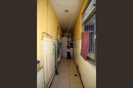 Apartamento à venda com 96m², 2 quartos e 1 vagaÁrea de Serviço