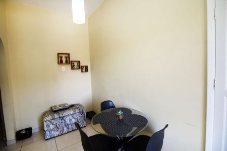 Apartamento à venda com 96m², 2 quartos e 1 vagaSala de Jantar