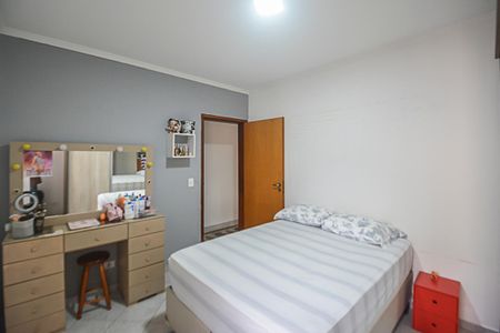 Casa à venda com 184m², 3 quartos e 2 vagas Casa à venda com 184m², 3 quartos e 2 vagasQuarto 1