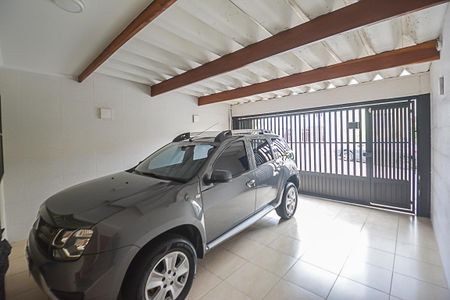 Casa à venda com 184m², 3 quartos e 2 vagas Casa à venda com 184m², 3 quartos e 2 vagasGaragem