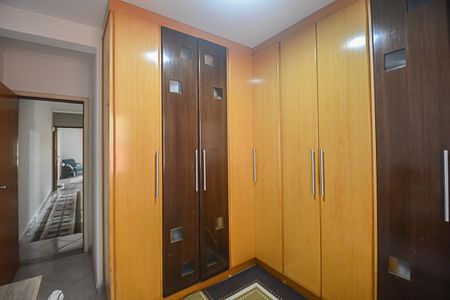 Casa à venda com 184m², 3 quartos e 2 vagas Casa à venda com 184m², 3 quartos e 2 vagasQuarto 2