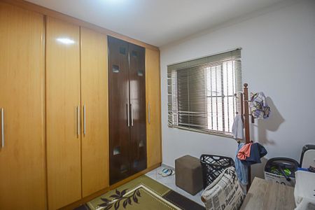 Casa à venda com 184m², 3 quartos e 2 vagas Casa à venda com 184m², 3 quartos e 2 vagasQuarto 2
