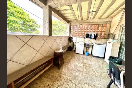 Casa para alugar com 150m², 3 quartos e sem vagaÁrea de Serviço