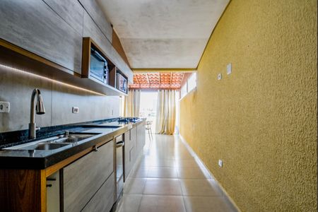 Apartamento para alugar com 106m², 2 quartos e 2 vagasCozinha