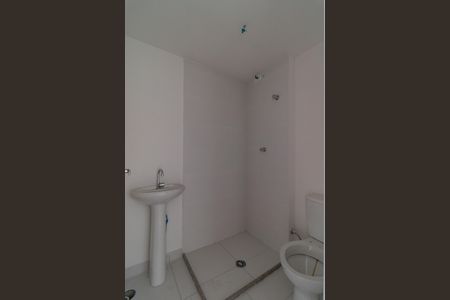 Apartamento para alugar com 37m², 2 quartos e sem vaga Apartamento para alugar com 37m², 2 quartos e sem vagaBanheiro