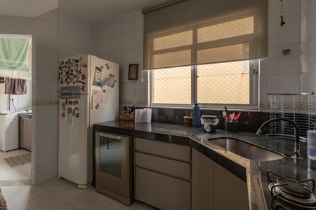 Apartamento à venda com 86m², 3 quartos e 2 vagasCozinha