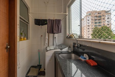 Apartamento à venda com 86m², 3 quartos e 2 vagasÁrea de Serviço