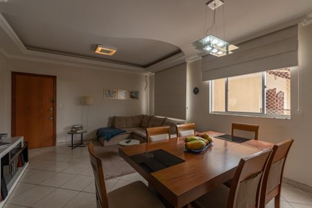 Apartamento à venda com 86m², 3 quartos e 2 vagasSala