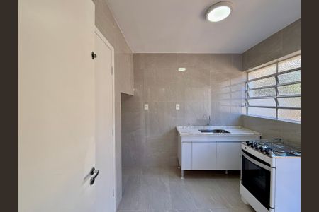 Casa para alugar com 130m², 3 quartos e 2 vagasCozinha 