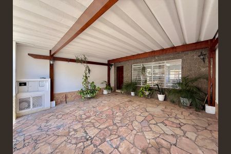 Casa para alugar com 130m², 3 quartos e 2 vagasGaragem