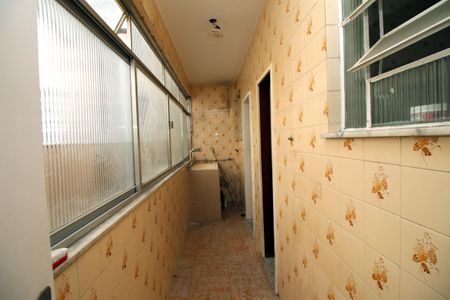 Apartamento à venda com 60m², 2 quartos e 1 vagaÁrea de Serviço