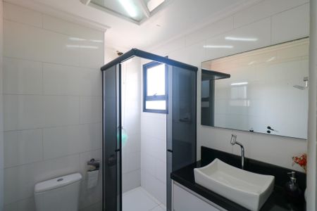 Apartamento à venda com 87m², 3 quartos e 1 vaga Apartamento à venda com 87m², 3 quartos e 1 vagaBanheiro da Suíte