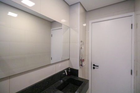 Apartamento à venda com 87m², 3 quartos e 1 vaga Apartamento à venda com 87m², 3 quartos e 1 vagaBanheiro