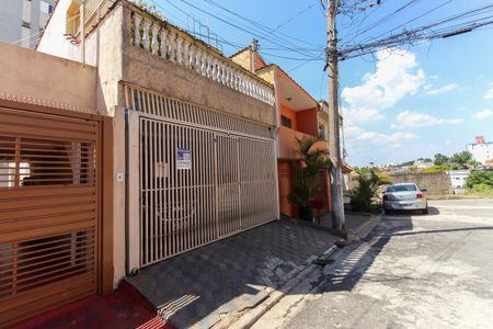 Casa à venda com 120m², 4 quartos e 2 vagasFachada