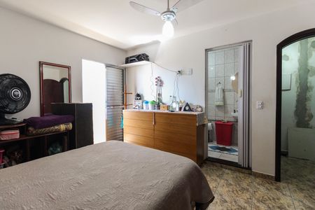 Casa à venda com 120m², 4 quartos e 2 vagasSuíte 1