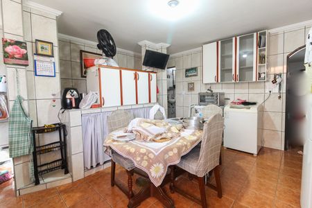Casa à venda com 120m², 4 quartos e 2 vagasCozinha