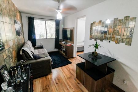 Sala de apartamento para alugar com 2 quartos, 48m² em Parque Munhoz, São Paulo