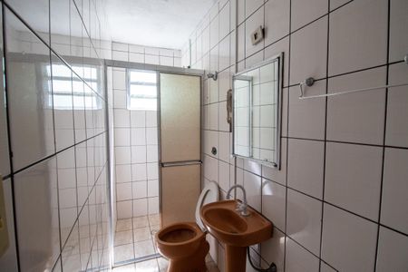 Casa para alugar com 60m², 2 quartos e sem vagaBanheiro