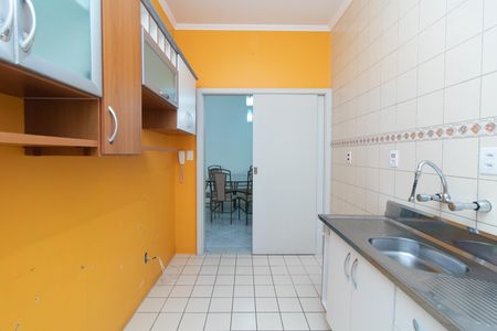 Apartamento para alugar com 82m², 3 quartos e sem vagaCozinha e Área de Serviço