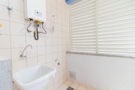 Apartamento para alugar com 82m², 3 quartos e sem vagaCozinha e Área de Serviço