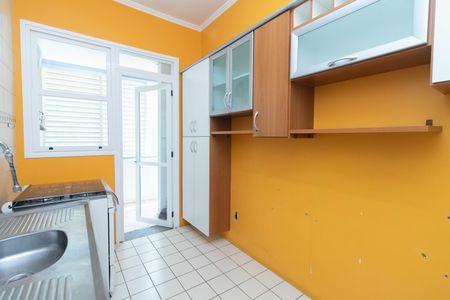 Apartamento para alugar com 82m², 3 quartos e sem vagaCozinha e Área de Serviço