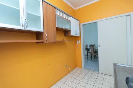 Apartamento para alugar com 82m², 3 quartos e sem vagaCozinha e Área de Serviço