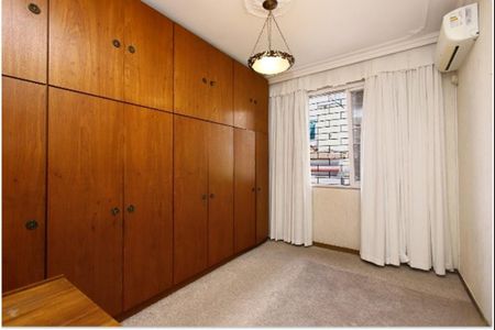 Foto 14 de apartamento à venda com 3 quartos, 76m² em Auxiliadora, Porto Alegre