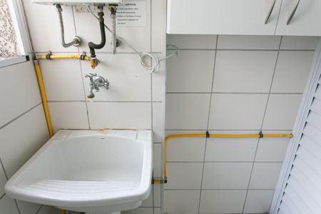 Apartamento para alugar com 45m², 2 quartos e 1 vagaÁrea de Serviço