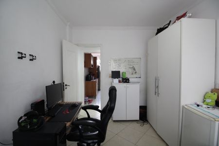 Apartamento à venda com 84m², 3 quartos e 2 vagasQuarto 1