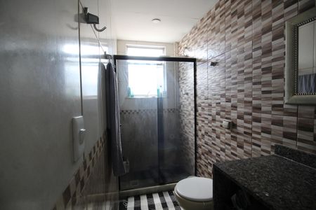 Apartamento à venda com 84m², 3 quartos e 2 vagasBanheiro Social