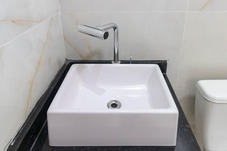 Casa de condomínio para alugar com 170m², 3 quartos e 2 vagasBanheiro Social