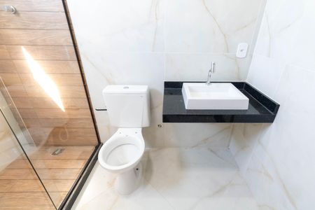 Casa de condomínio para alugar com 170m², 3 quartos e 2 vagasBanheiro do Quarto 3