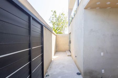 Casa de condomínio para alugar com 170m², 3 quartos e 2 vagasÁrea externa