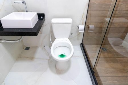 Casa de condomínio para alugar com 170m², 3 quartos e 2 vagasBanheiro Social