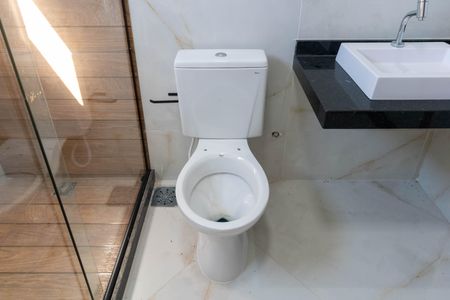 Casa de condomínio para alugar com 170m², 3 quartos e 2 vagasBanheiro do Quarto 3