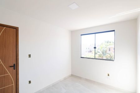 Casa de condomínio para alugar com 170m², 3 quartos e 2 vagasQuarto 2