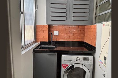 Apartamento à venda com 55m², 2 quartos e sem vaga Apartamento à venda com 55m², 2 quartos e sem vagaÁrea de Serviço