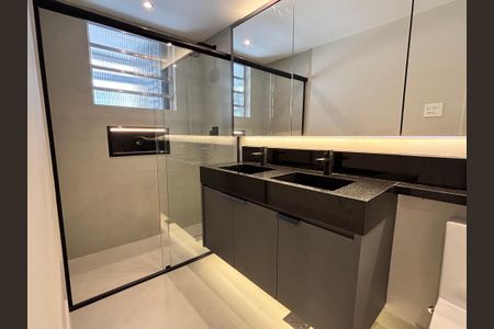 Apartamento à venda com 55m², 2 quartos e sem vaga Apartamento à venda com 55m², 2 quartos e sem vagaBanheiro