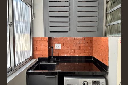 Apartamento à venda com 55m², 2 quartos e sem vaga Apartamento à venda com 55m², 2 quartos e sem vagaÁrea de Serviço