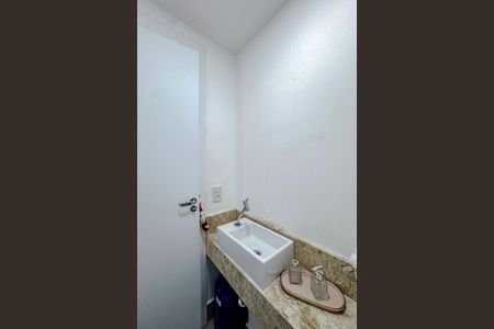 Apartamento à venda com 130m², 3 quartos e 2 vagasLavabo