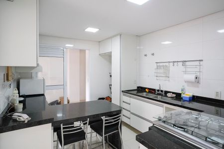 Apartamento para alugar com 160m², 3 quartos e 3 vagasCozinha