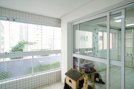 Apartamento para alugar com 160m², 3 quartos e 3 vagasVaranda